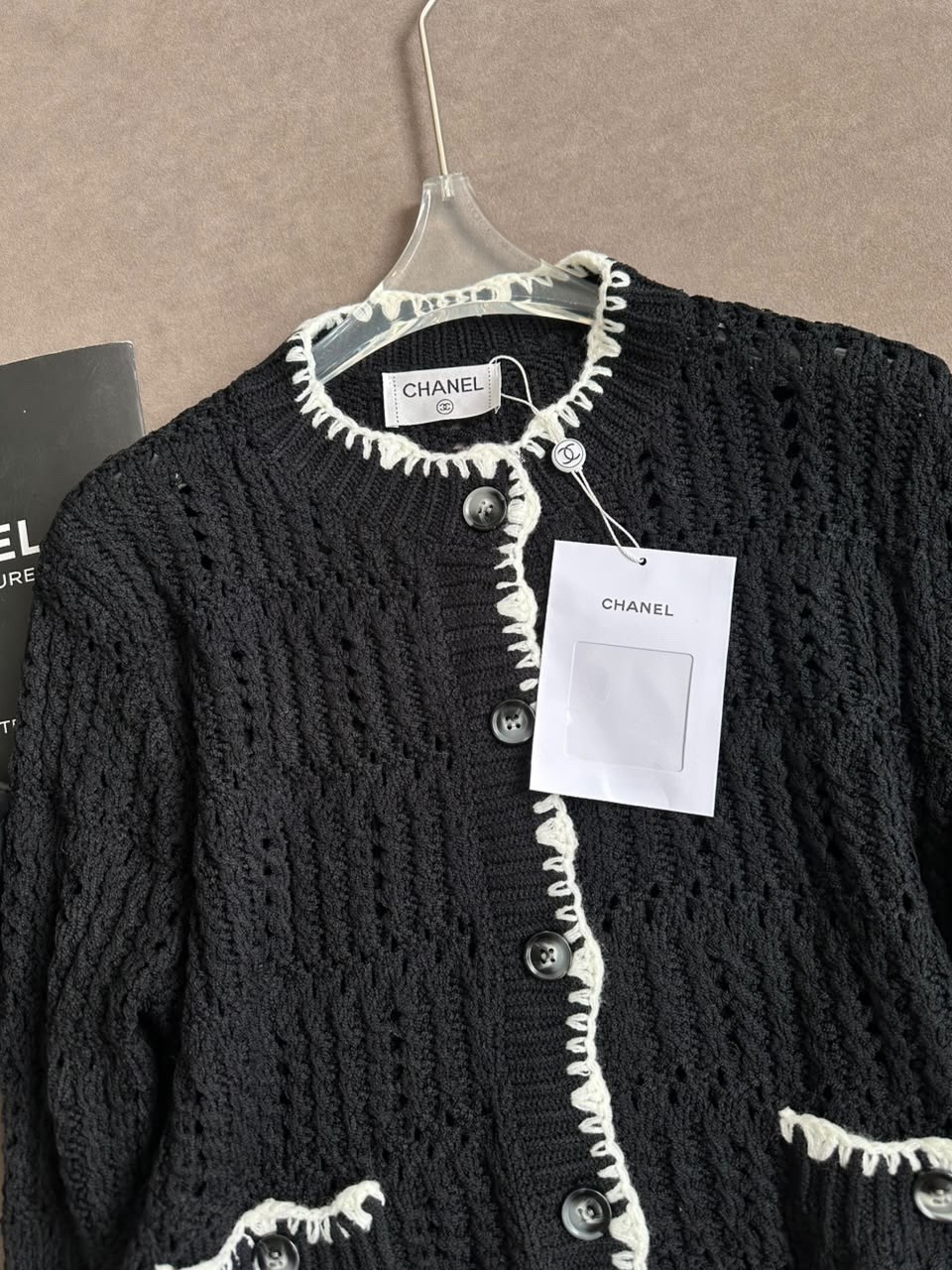 chanel кардиган,трикотажный жакет в стиле chanel,женский кардиган chanel,жакет в стиле шанель,кардиган шанель