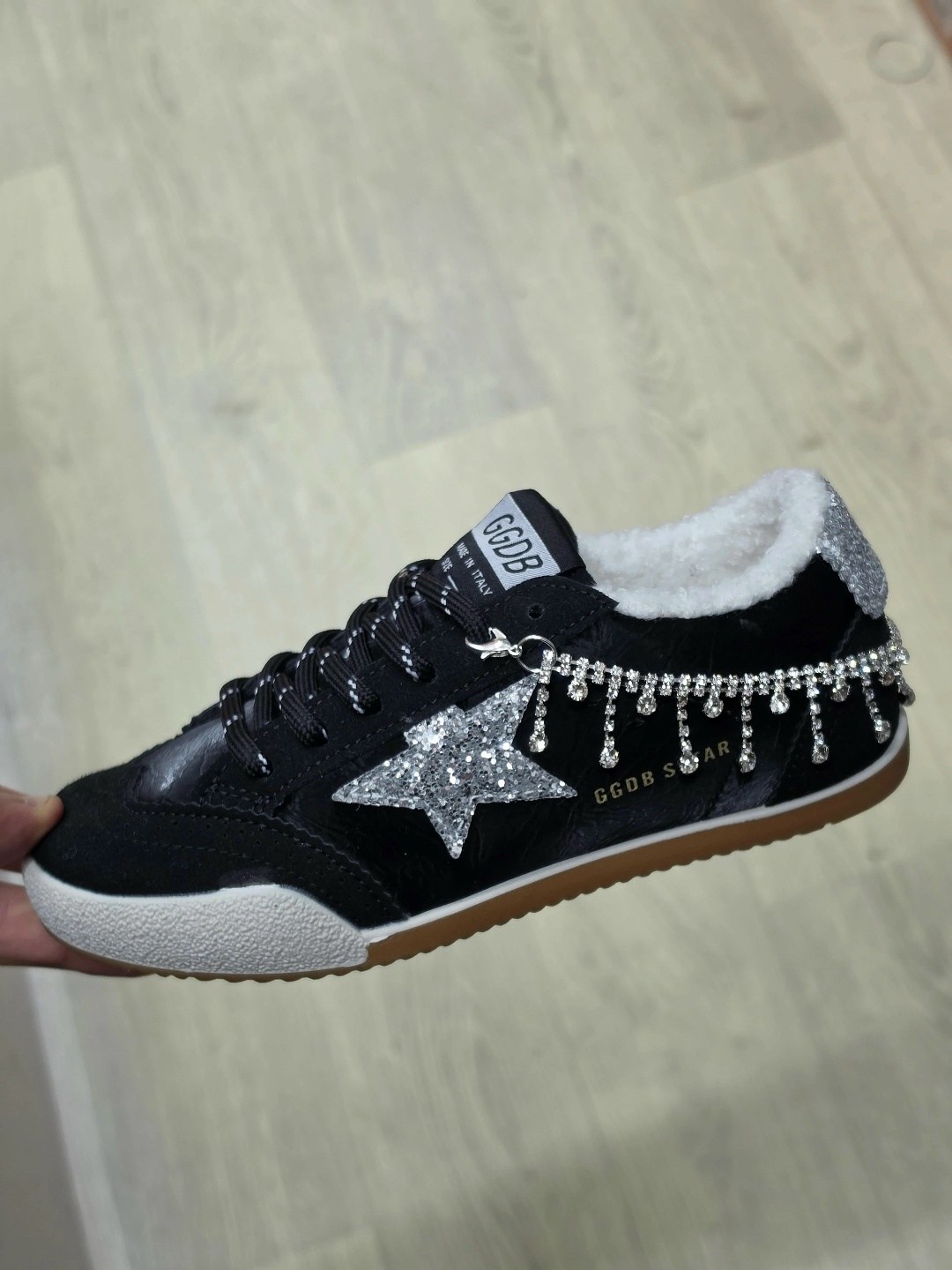 ,кроссовки golden goose,женские кеды golden goose,блестящие кроссовки,женские кроссовки