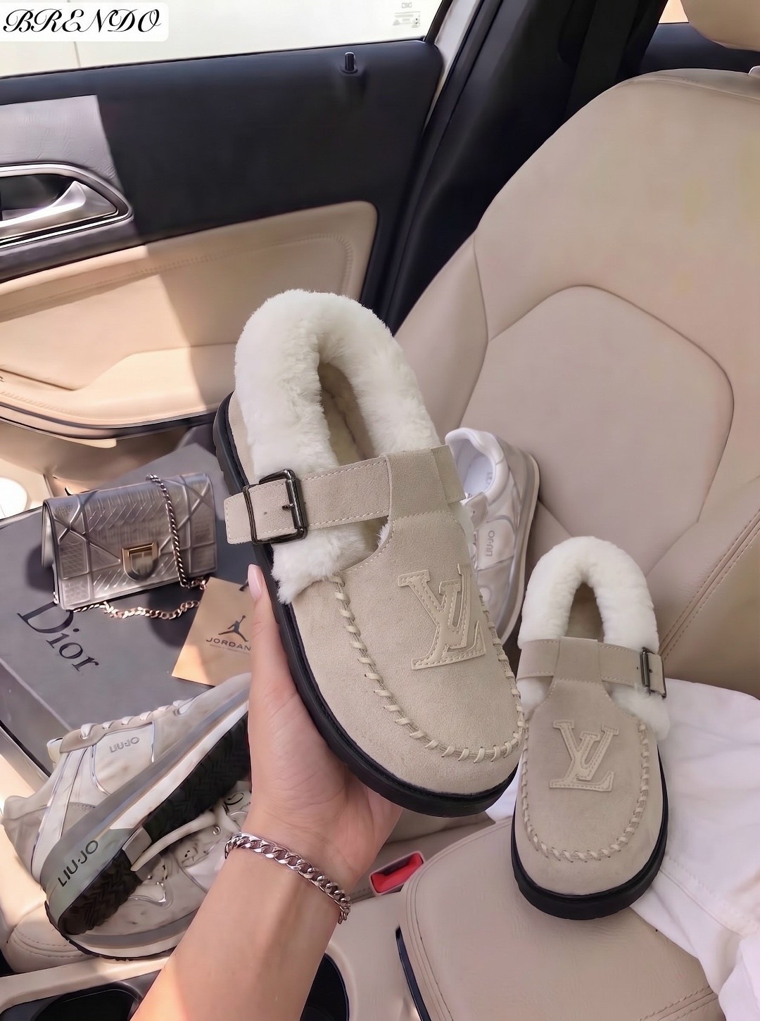 женские замшевые ботинки louis vuitton colorado comfort на меху черные,,туфли louis vuitton colorado comfort зима премиум,ботинки louis vuitton,женские лоферы louis vuitton