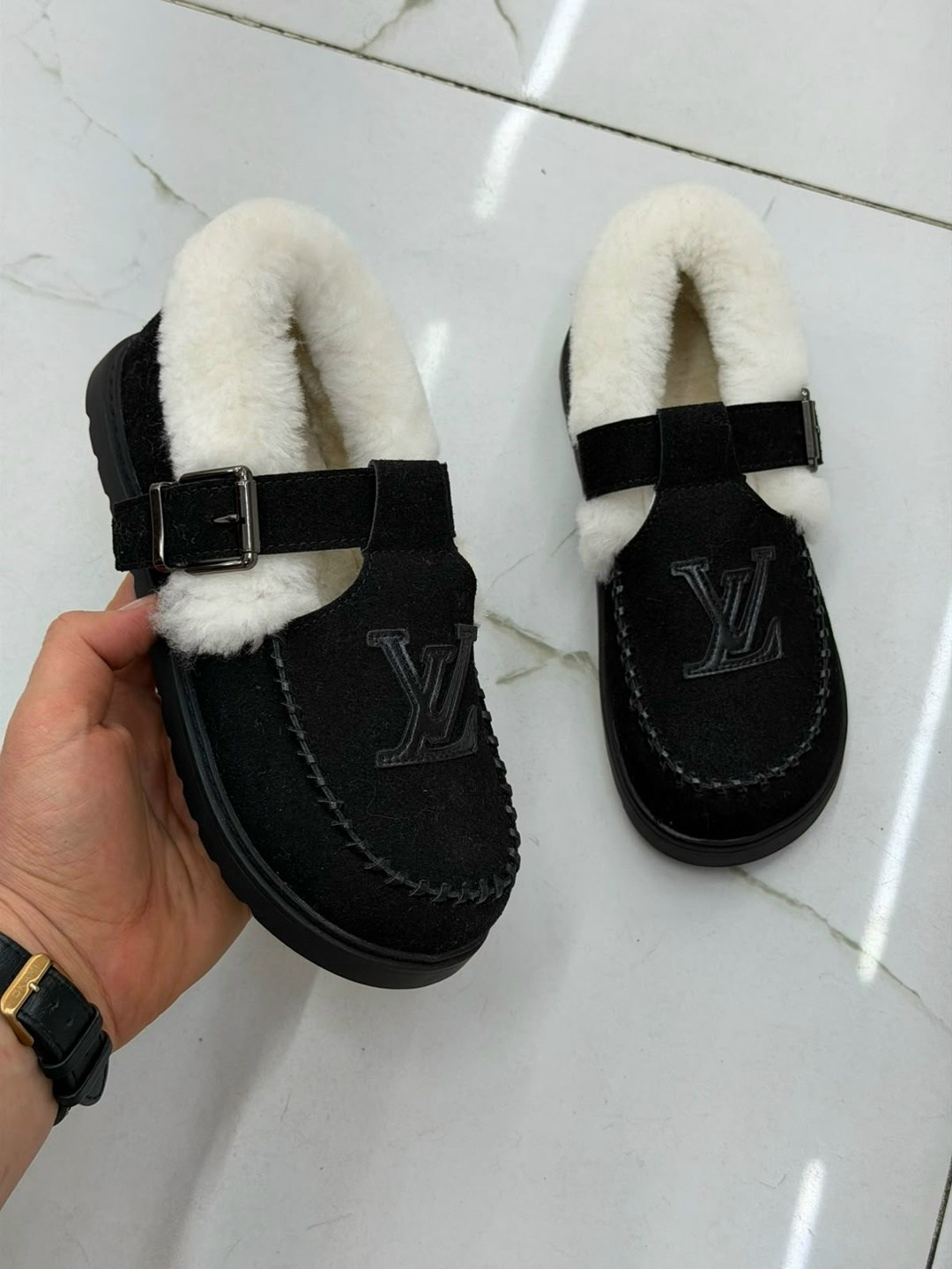 женские замшевые ботинки louis vuitton colorado comfort на меху черные,,туфли louis vuitton colorado comfort зима премиум,ботинки louis vuitton,лоферы louis vuitton