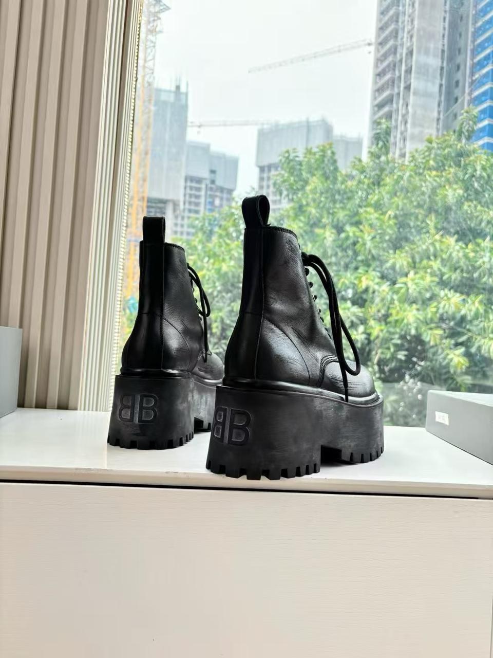 ботинки balenciaga,,balenciaga женские кожаные ботинки balenciaga чёрного цвета,женские ботинки,женские ботинки и сапоги на высокой подошве balenciag*a