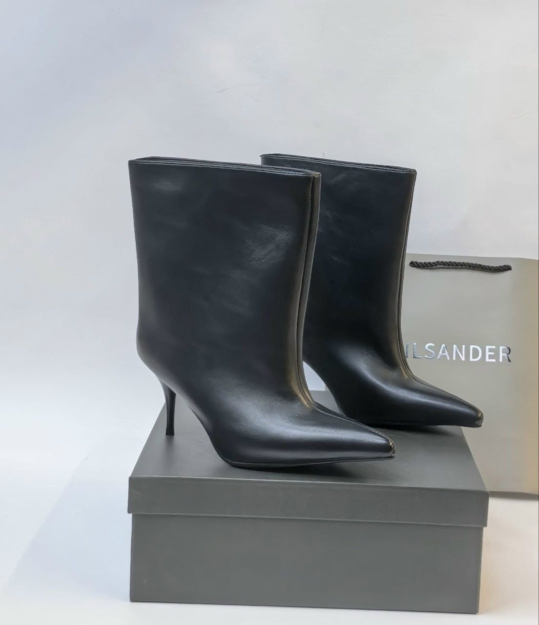 balenciaga ботильоны,женские кожаные сапоги balenciaga 2026 черные,сапоги balenciaga,,ботильоны женские