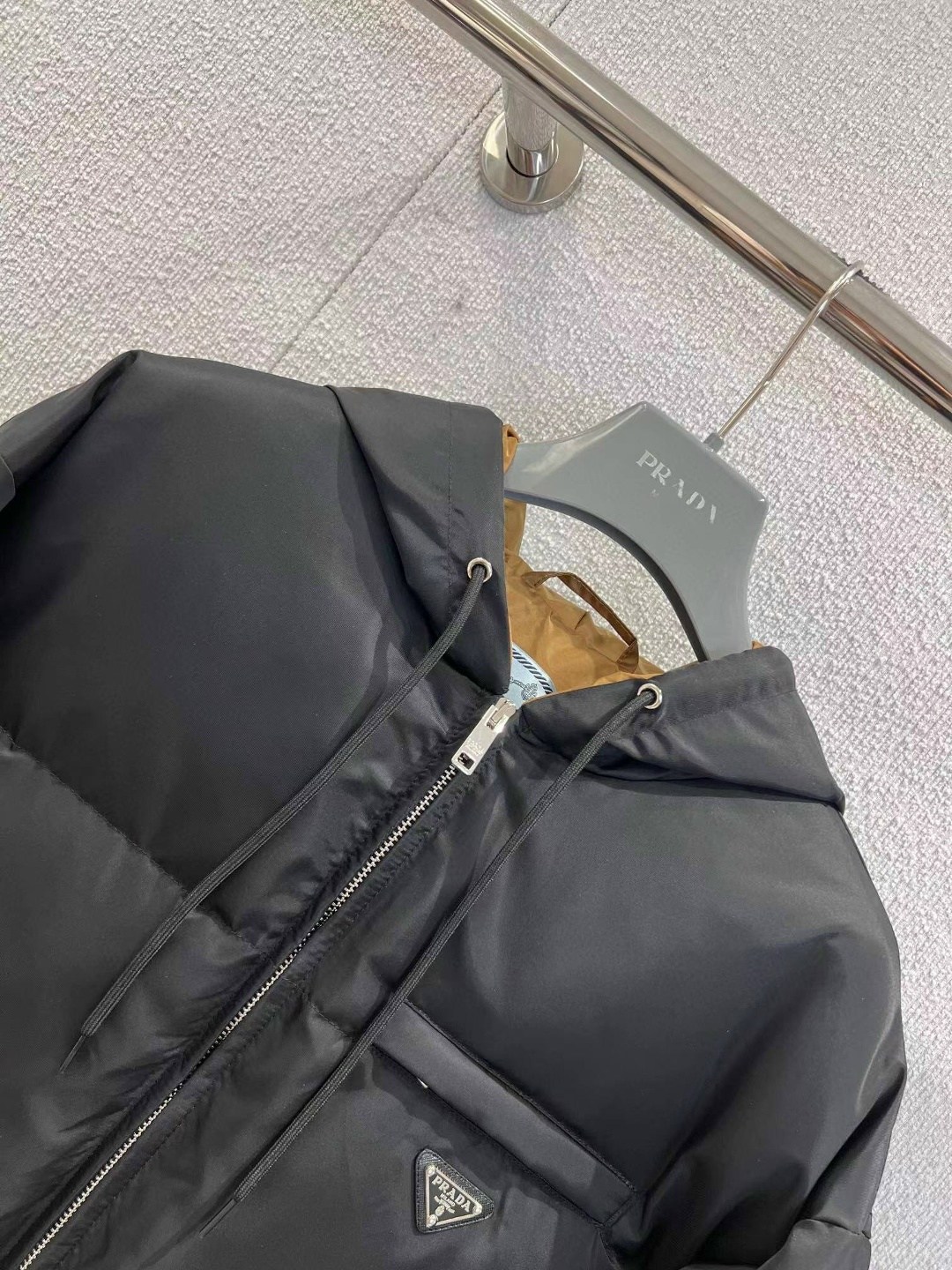 пуховик прада мужской,пуховик prada,короткий пуховик,prada куртка,куртка пуховик