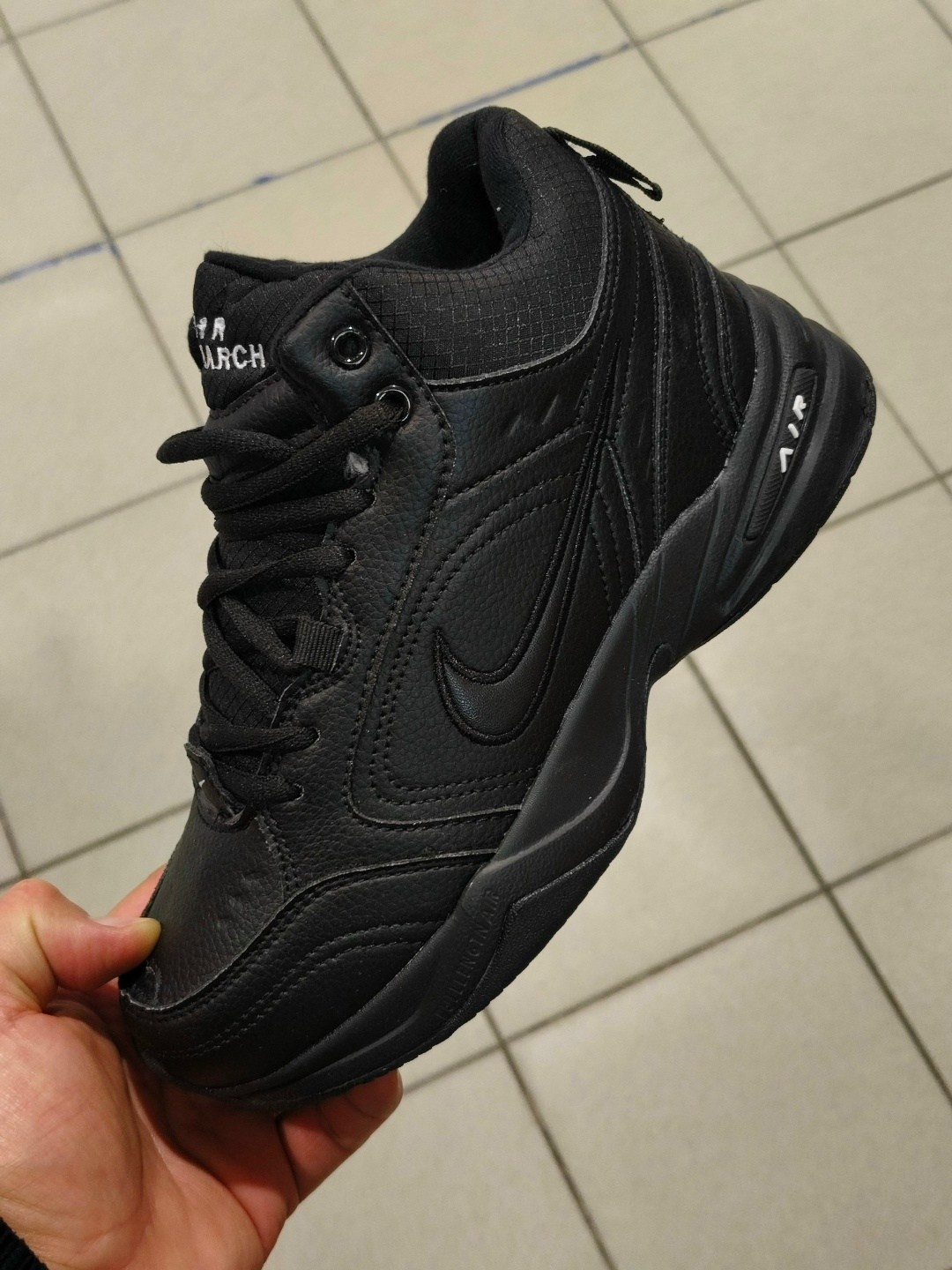 кроссовки nike air monarch,кроссовки найк монарх мужские,кроссовки nike air monarch iv,кроссовки мужские nike air monarch iv,кроссовки зимние nike