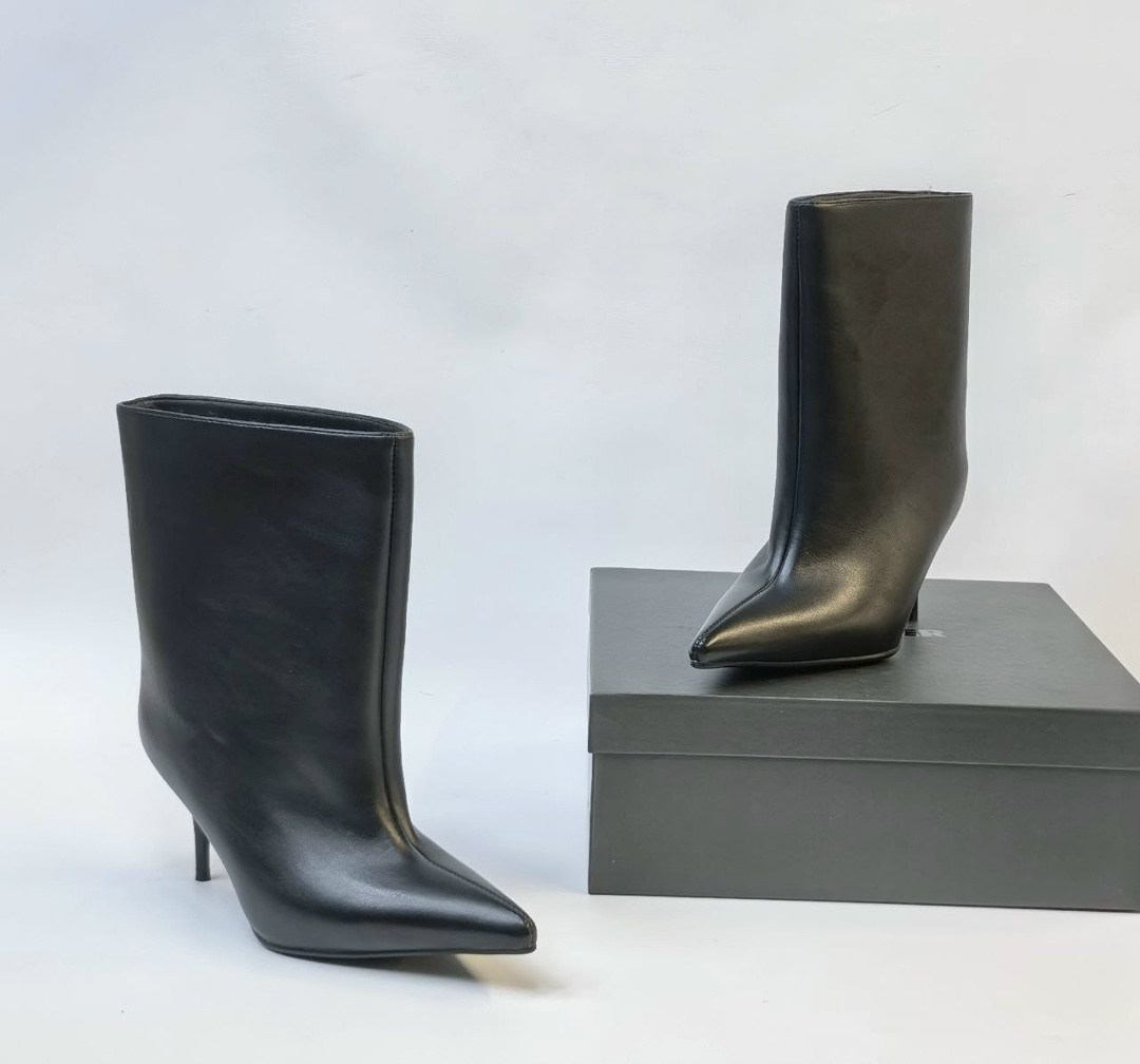 balenciaga ботильоны,женские кожаные сапоги balenciaga 2026 черные,сапоги balenciaga,,ботильоны женские
