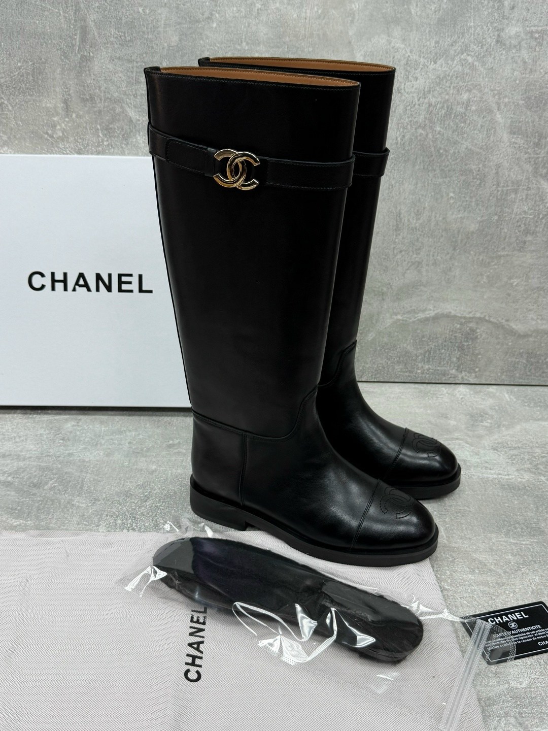 сапоги chanel,сапоги шанель,,сапоги женские chanel,шанель ботинки длинные сапоги