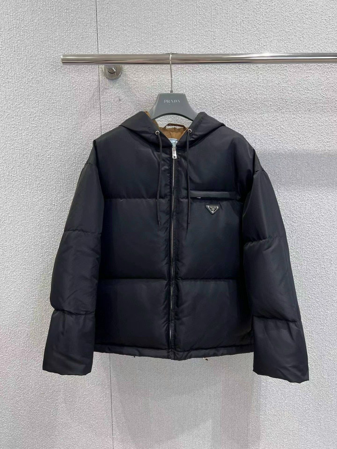 пуховик прада мужской,пуховик prada,короткий пуховик,prada куртка,куртка пуховик
