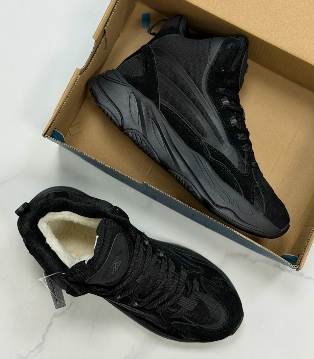 adidas yeezy boost 700 v 2,adidas yeezy boost 700,кроссовки adidas yeezy boost 700,yeezy boost 700 v2 vanta,yeezy boost 700 v 2