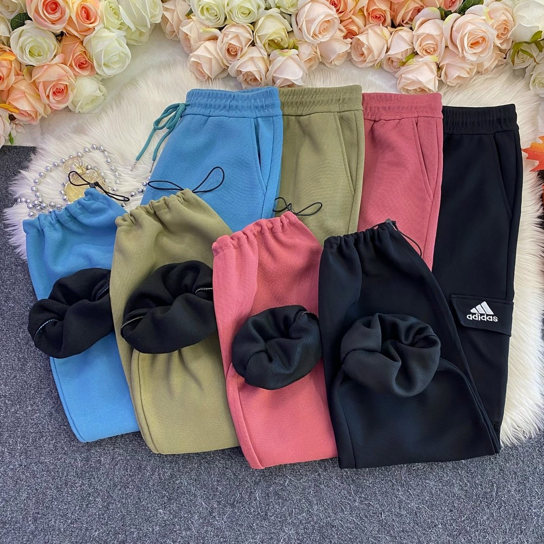 спортивные брюки adidas,брюки спортивные,спортивные штаны подростковые adidas,брюки adidas sportswear,штаны джоггеры спортивные