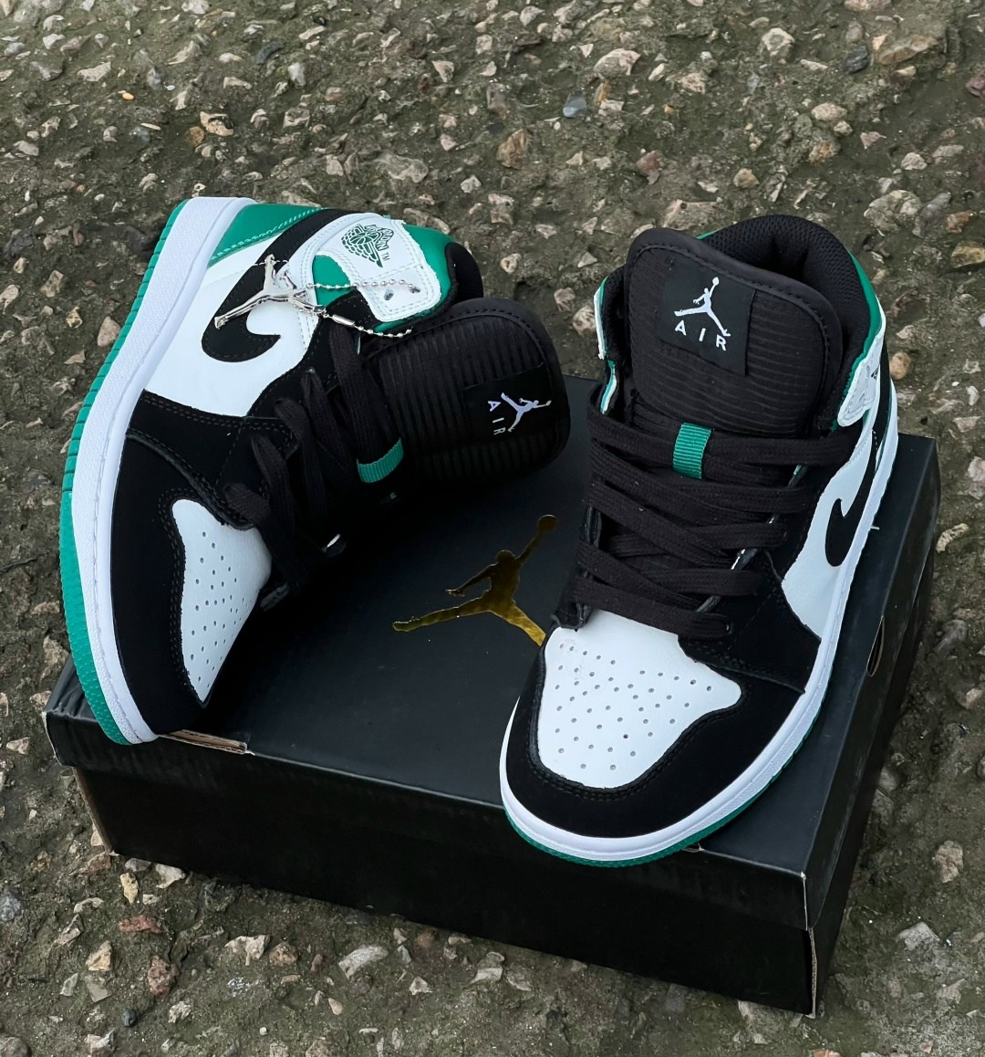 кросcовки jordan,кроссовки,кроссовки джорданы,nike air jordan 1 retro high,кроссовок