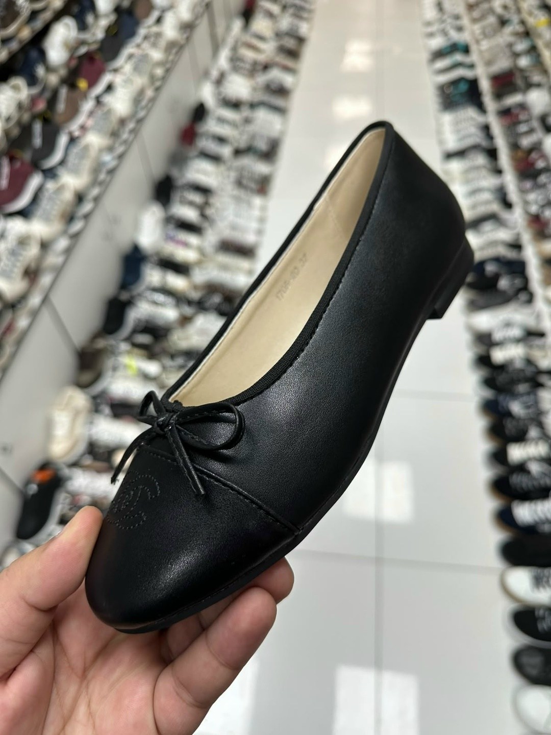женские балетки,балетки,,черные балетки,лакированные балетки