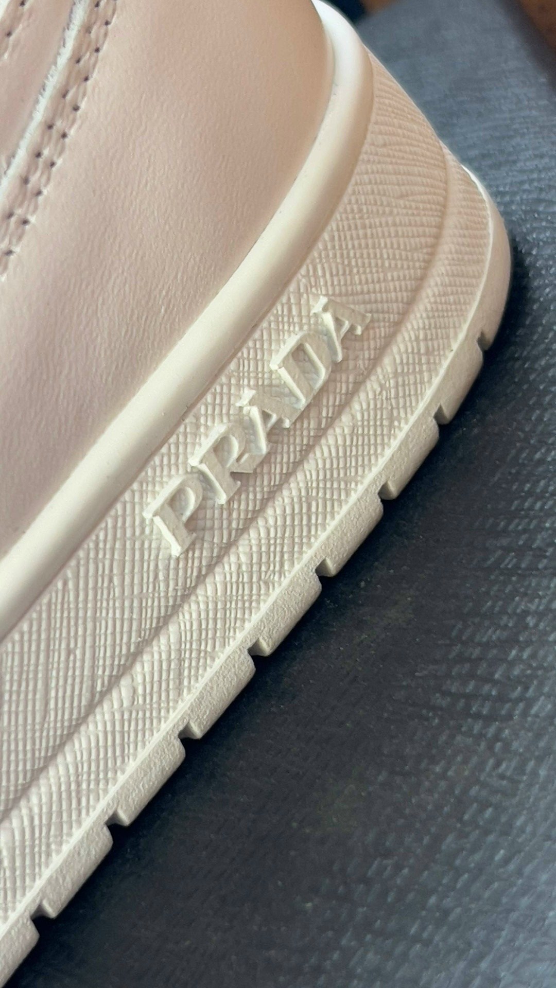 кеды prada,кроссовки prada,,прада кроссовки,низкие кроссовки