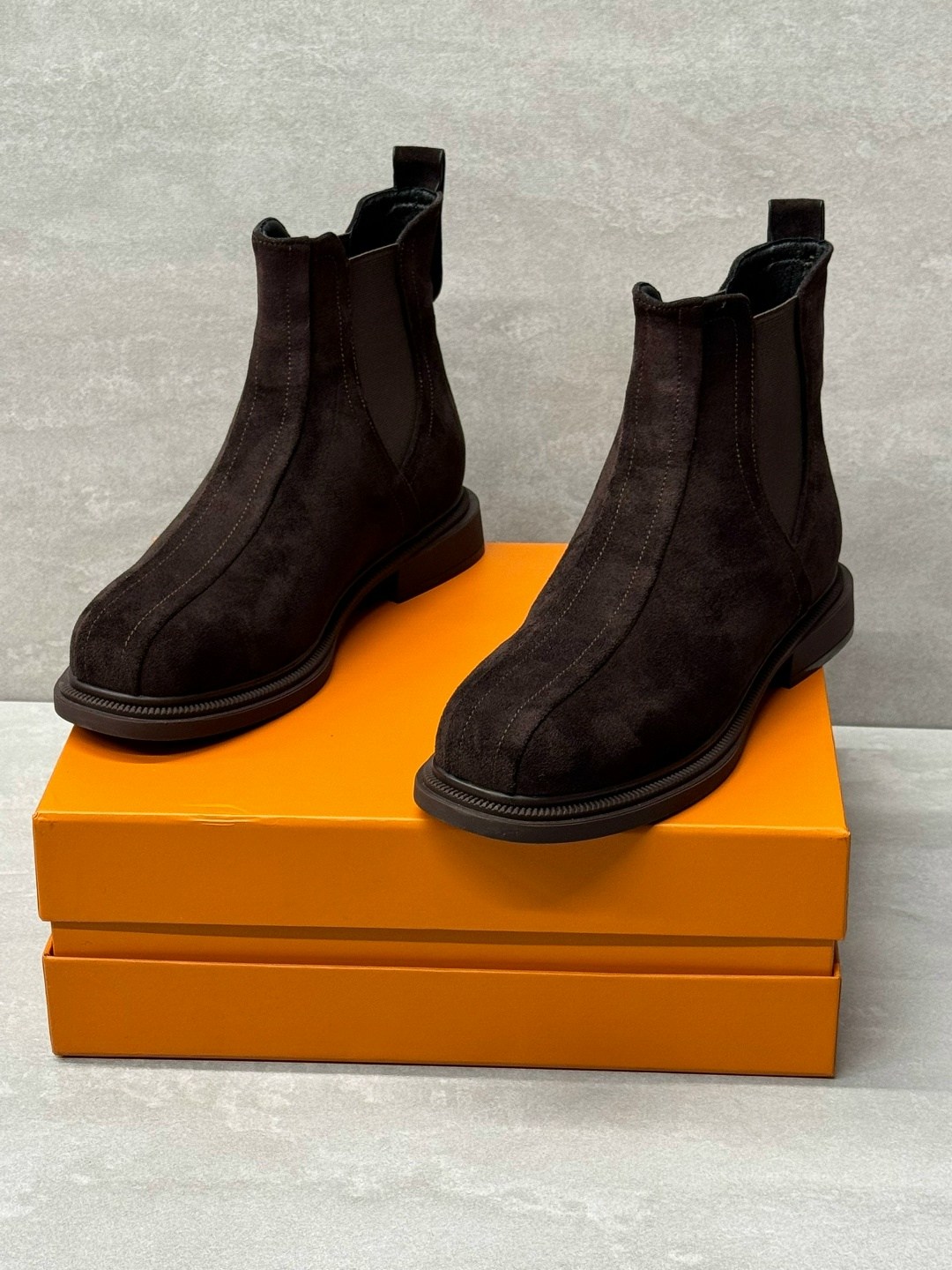 ,замшевые ботинки челси tod's коричневый,ботинки женские натуральная замша,замшевые ботинки,замшевые ботинки челси