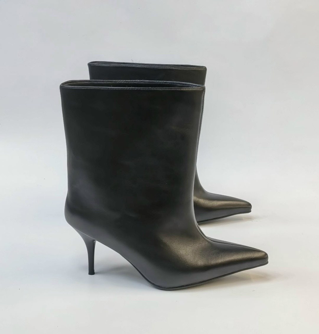 balenciaga ботильоны,женские кожаные сапоги balenciaga 2026 черные,сапоги balenciaga,,ботильоны женские