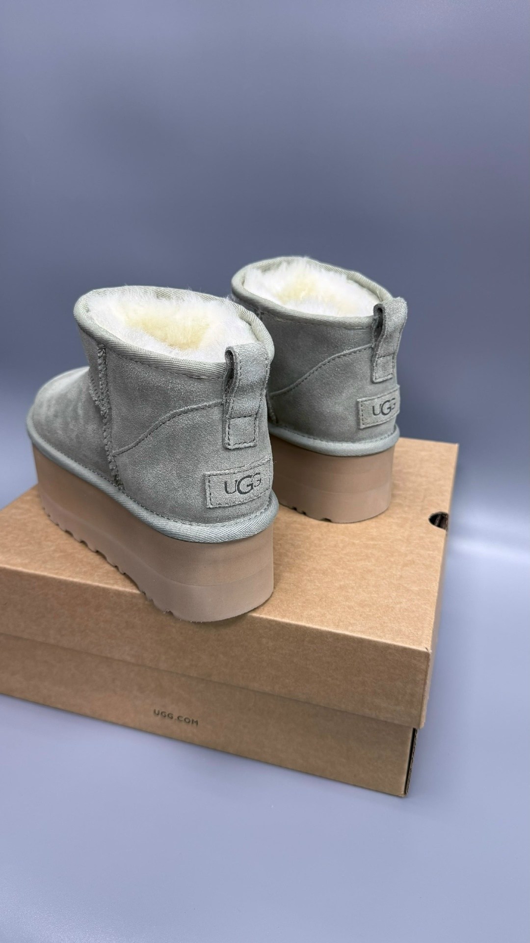 женские угги ugg classic ultra mini platform light grey,угги женские,угги женские ugg,женские ботинки ugg classic ultra mini platform grey,ugg classic mini platform grey
