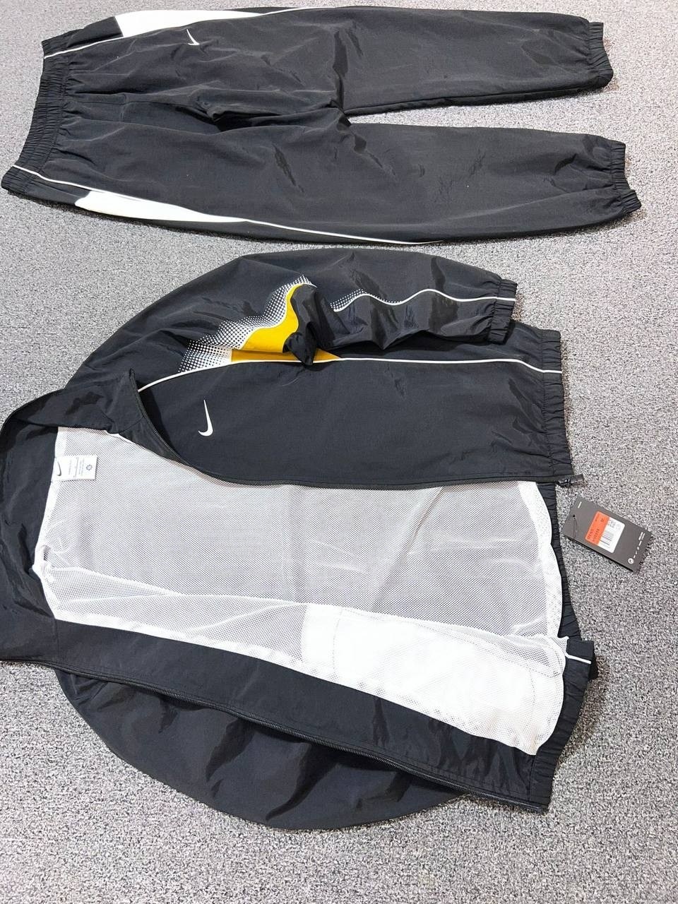 спортивный костюм nike,спортивный костюм nike мужской,спортивный костюм nike swoosh withe,спортивные костюм,спортивный костюм nike на молнии