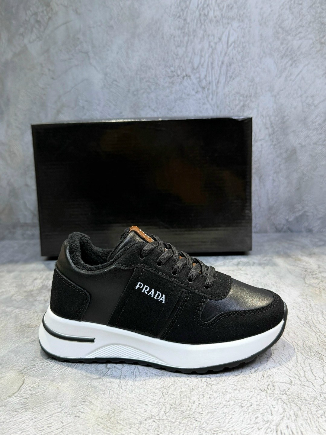 ,мужской кроссовки,кроссовки prada мужские,кроссовки prada,кроссовки для мужчин