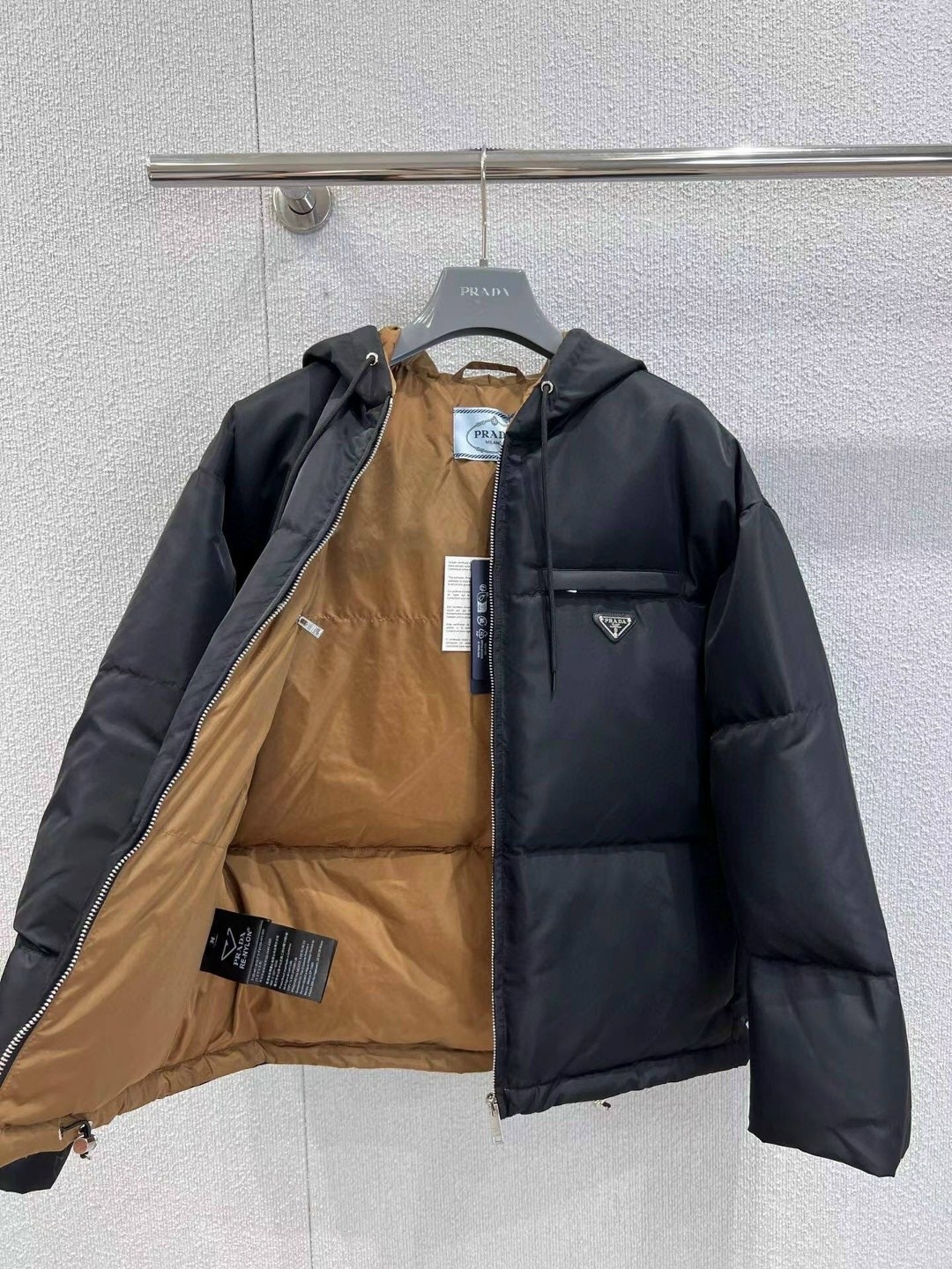 пуховик прада мужской,пуховик prada,короткий пуховик,prada куртка,куртка пуховик