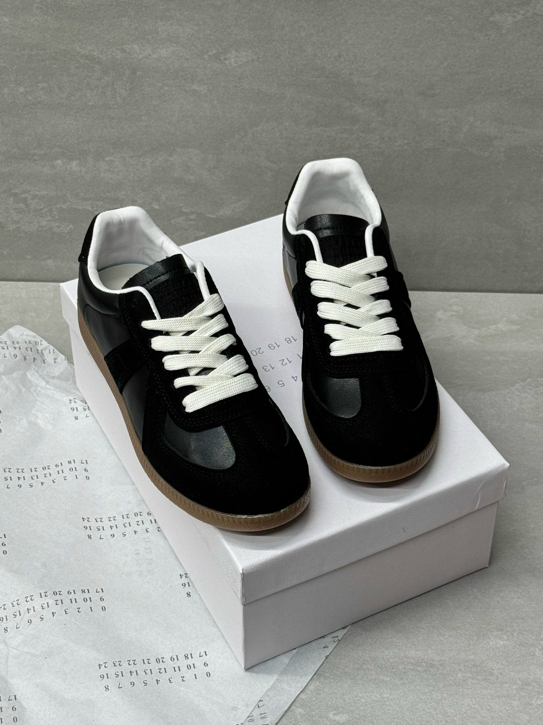 ,кроссовки maison margiela replica,мужские кроссовки,кроссовки унисекс,повседневные кроссовки