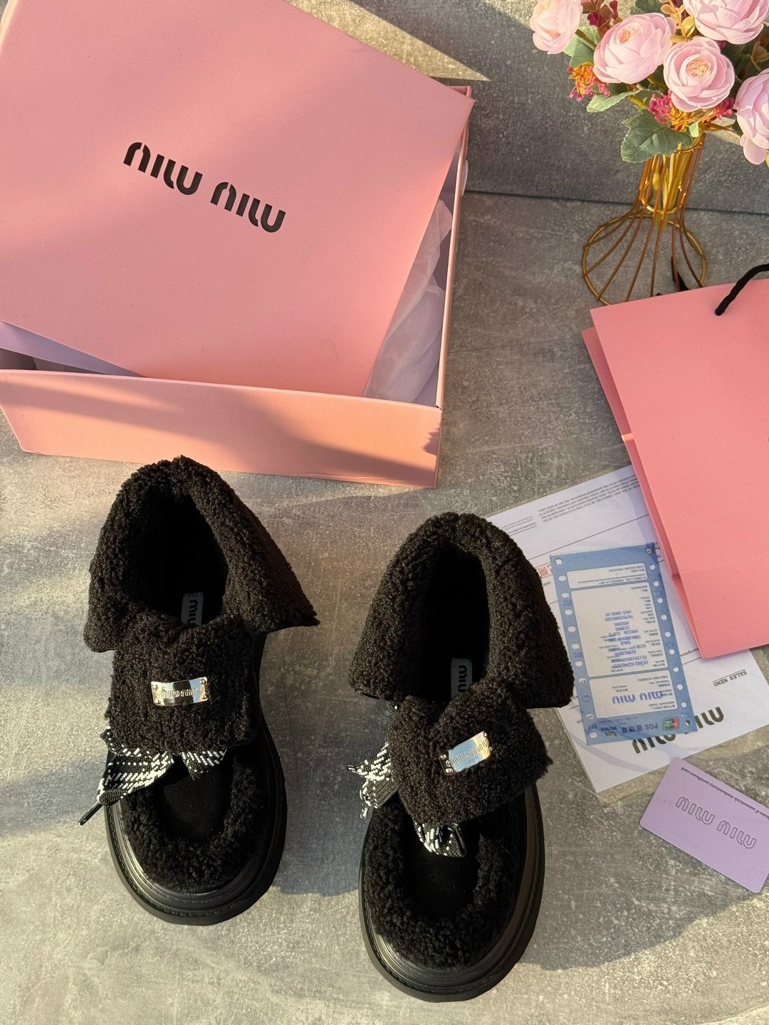 женские ботинки miu miu зимние,ботинки miu miu,,ботинки миу миу женские зимние,ботинки miu miu на меху зима размер 36-40
