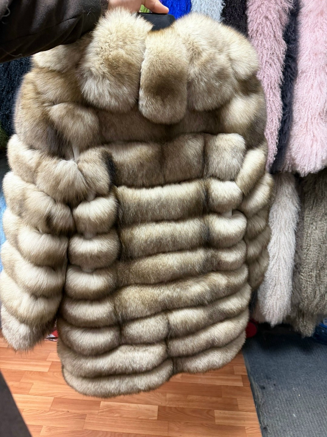 шуба из куницы,короткие шубы из куницы,шуба из песца,шуба соболь,шуба песец