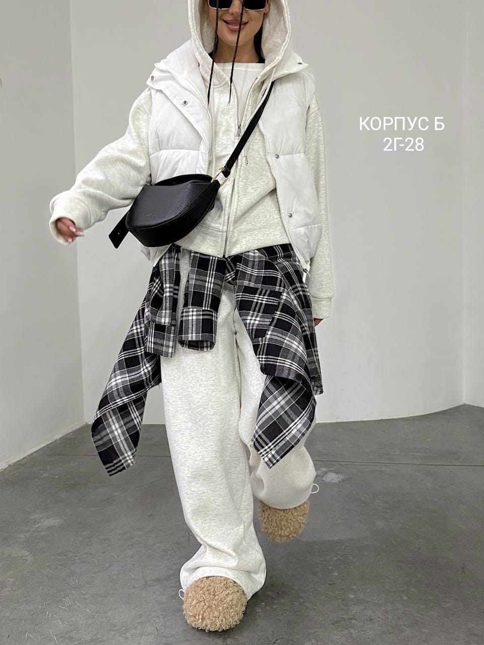 celine женский костюм на флисе кофейного цвета,cпортивный костюм женский на флисе,женские костюмы на флисе,костюм на флисе,теплый костюм на флисе