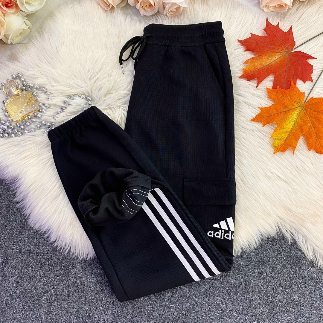 зеленые adidas originals брюки,спортивные брюки adidas originals,штаны адидас,спортивные брюки adidas,спортивные штаны adidas originals