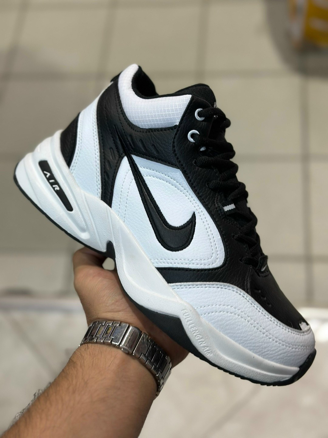 кроссовки nike air monarch,кроссовки nike air monarch iv,мужские кроссовки nike air monarch iv,nike air monarch,кроссовки
