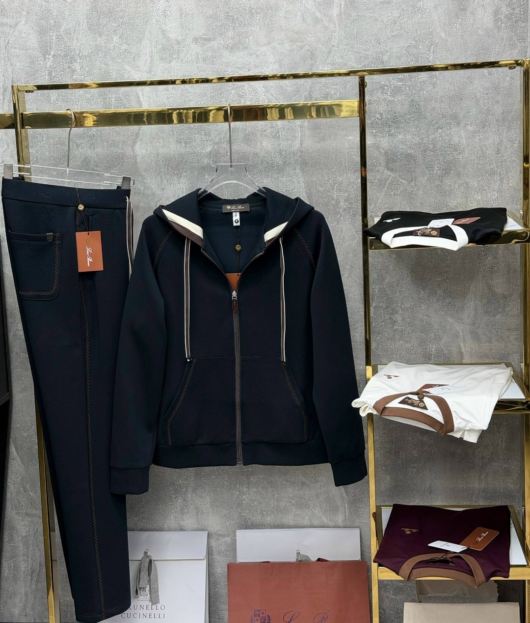 спортивный костюм brunello cucinelli,спортивный костюм loro piana,мужской спортивный костюм brunello cucinelli,костюм спортивный,brunello cucinelli костюм
