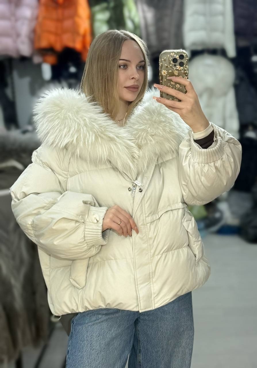 короткий пуховик,пуховик,куртка зимняя женская,женский пуховик,пуховик с натуральным мехом