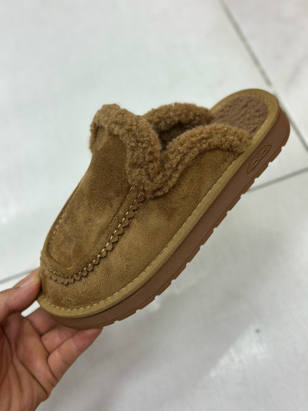 ,угги домашние мужские,теплые тапочки,зимние тапочки,угги ugg