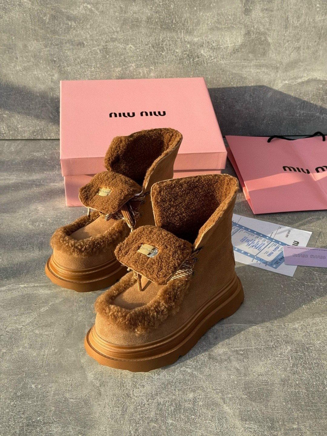 ,женские угги, женская,угги короткие miu miu женские,тапочки зимние