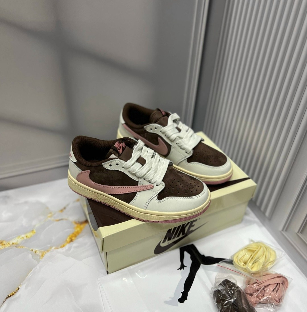 кроссовки nike travis scott x air jordan 1 low,,женские кроссовки,кроссовки nike travis scott x air jordan 1,кроссовки nike air jordan 1 low travis scott