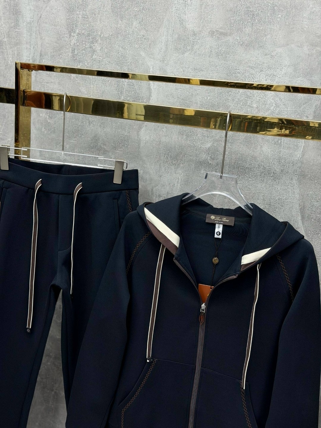 спортивный костюм brunello cucinelli,спортивный костюм loro piana,мужской спортивный костюм brunello cucinelli,костюм спортивный,brunello cucinelli костюм