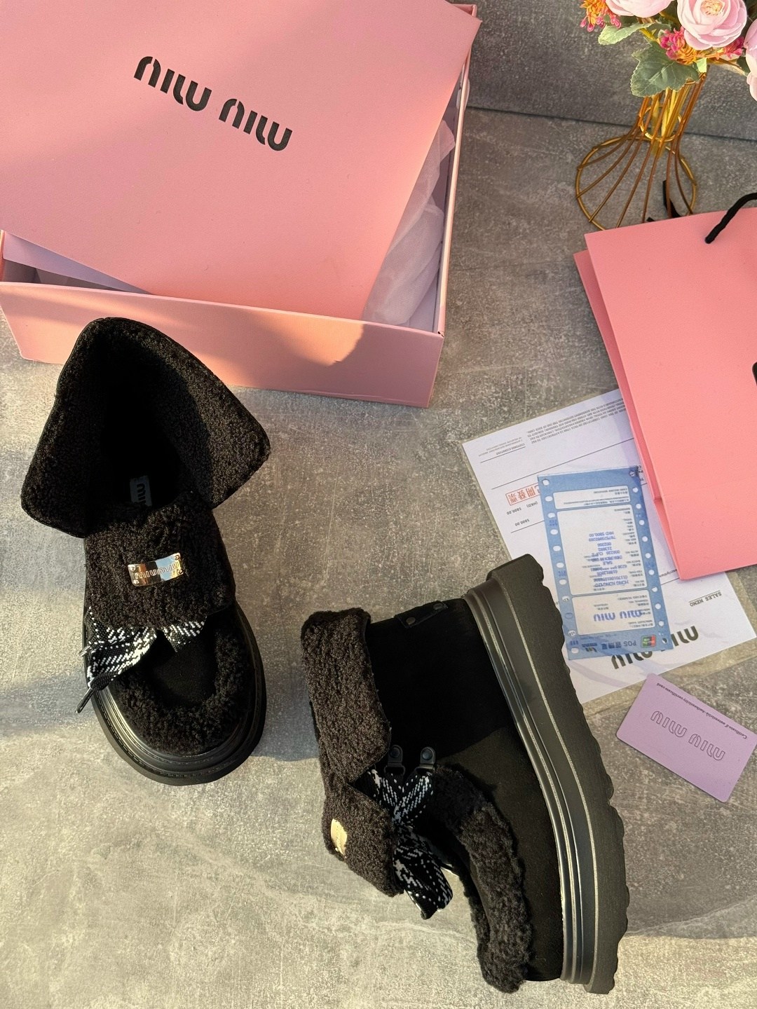 женские ботинки miu miu зимние,ботинки miu miu,,ботинки миу миу женские зимние,ботинки miu miu на меху зима размер 36-40