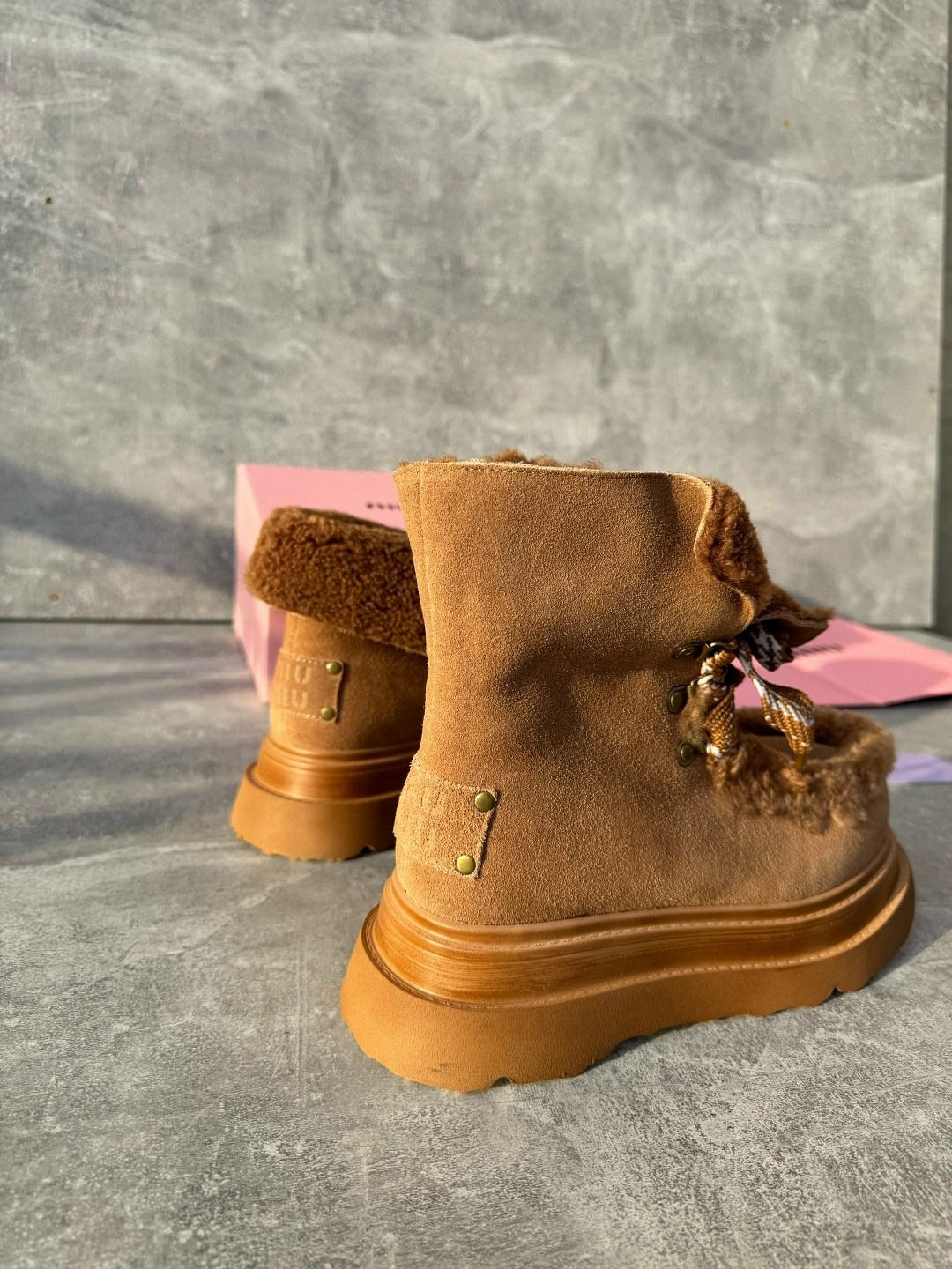 ,женские угги, женская,угги короткие miu miu женские,тапочки зимние