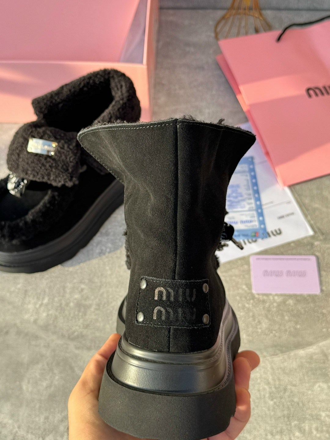 женские ботинки miu miu зимние,ботинки miu miu,,ботинки миу миу женские зимние,ботинки miu miu на меху зима размер 36-40