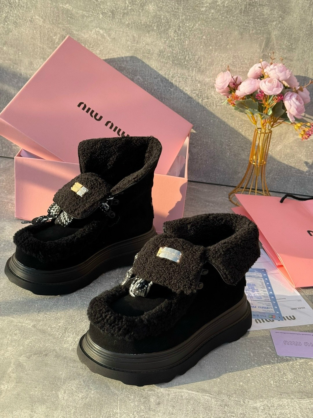 женские ботинки miu miu зимние,ботинки miu miu,,ботинки миу миу женские зимние,ботинки miu miu на меху зима размер 36-40
