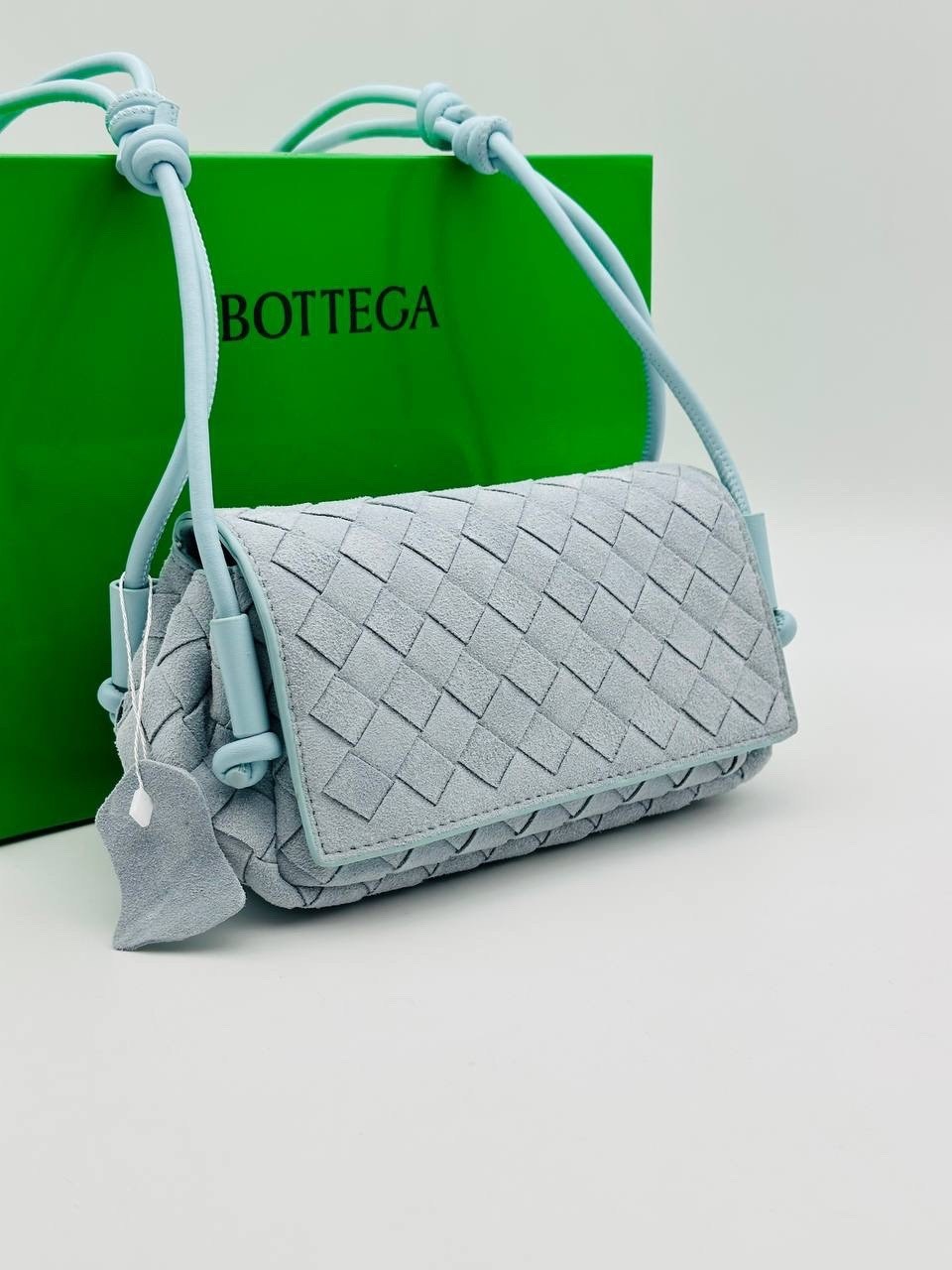bottega veneta сумка,bottega veneta,сумка женская bottega veneta,сумка на плечо bottega veneta,bottega сумка loop