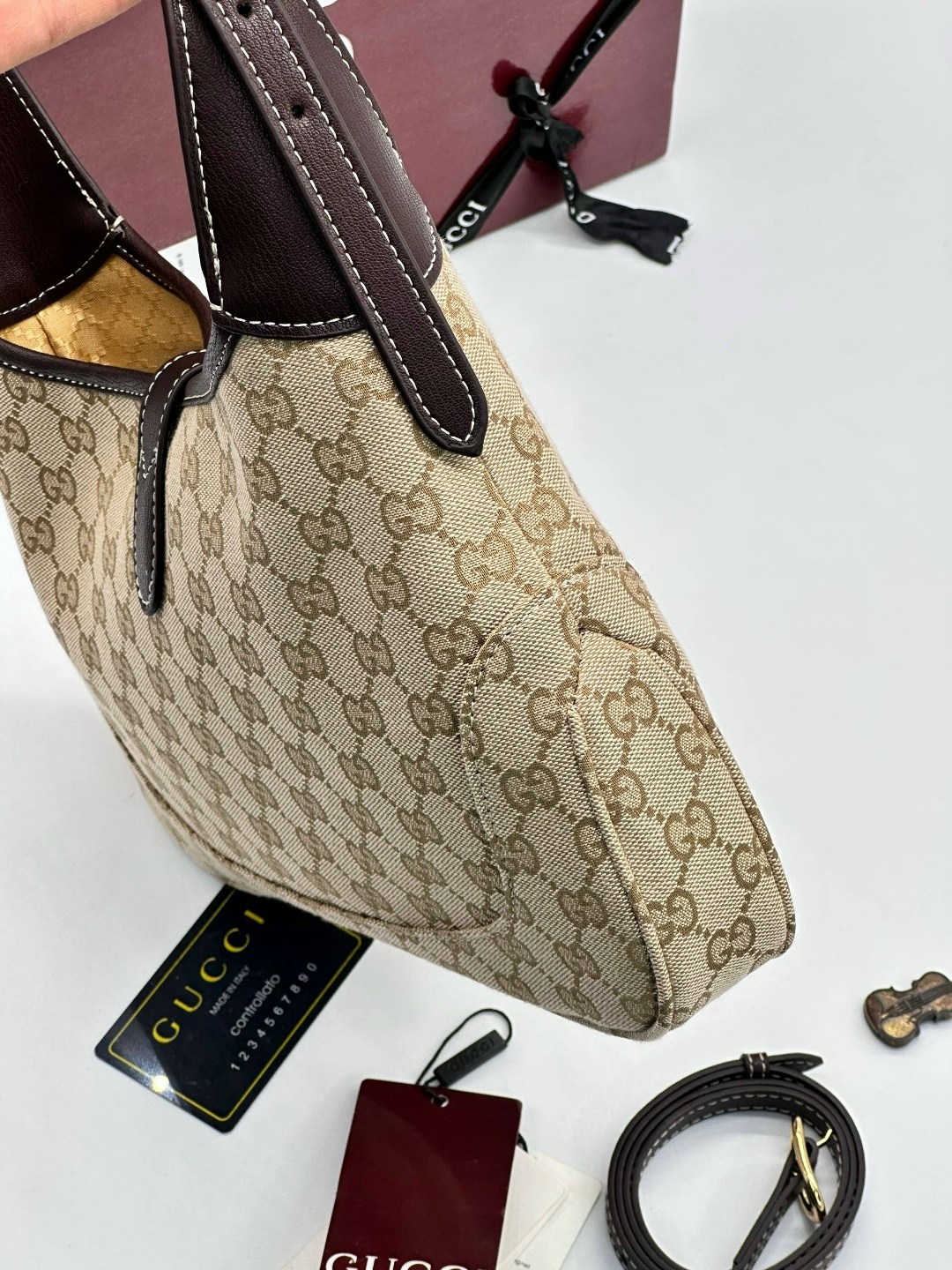 сумка gucci,женская сумка gucci,сумка гуччи хобо,гуччи сумка,женская сумка через плечо gucci