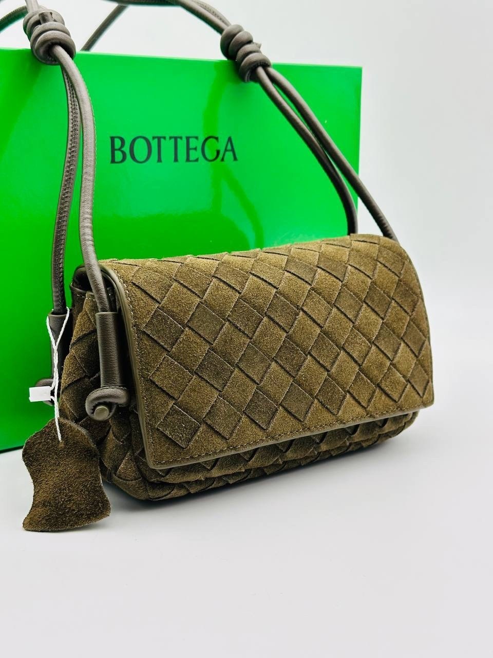 bottega veneta сумка,bottega veneta,сумка женская bottega veneta,сумка на плечо bottega veneta,bottega сумка loop