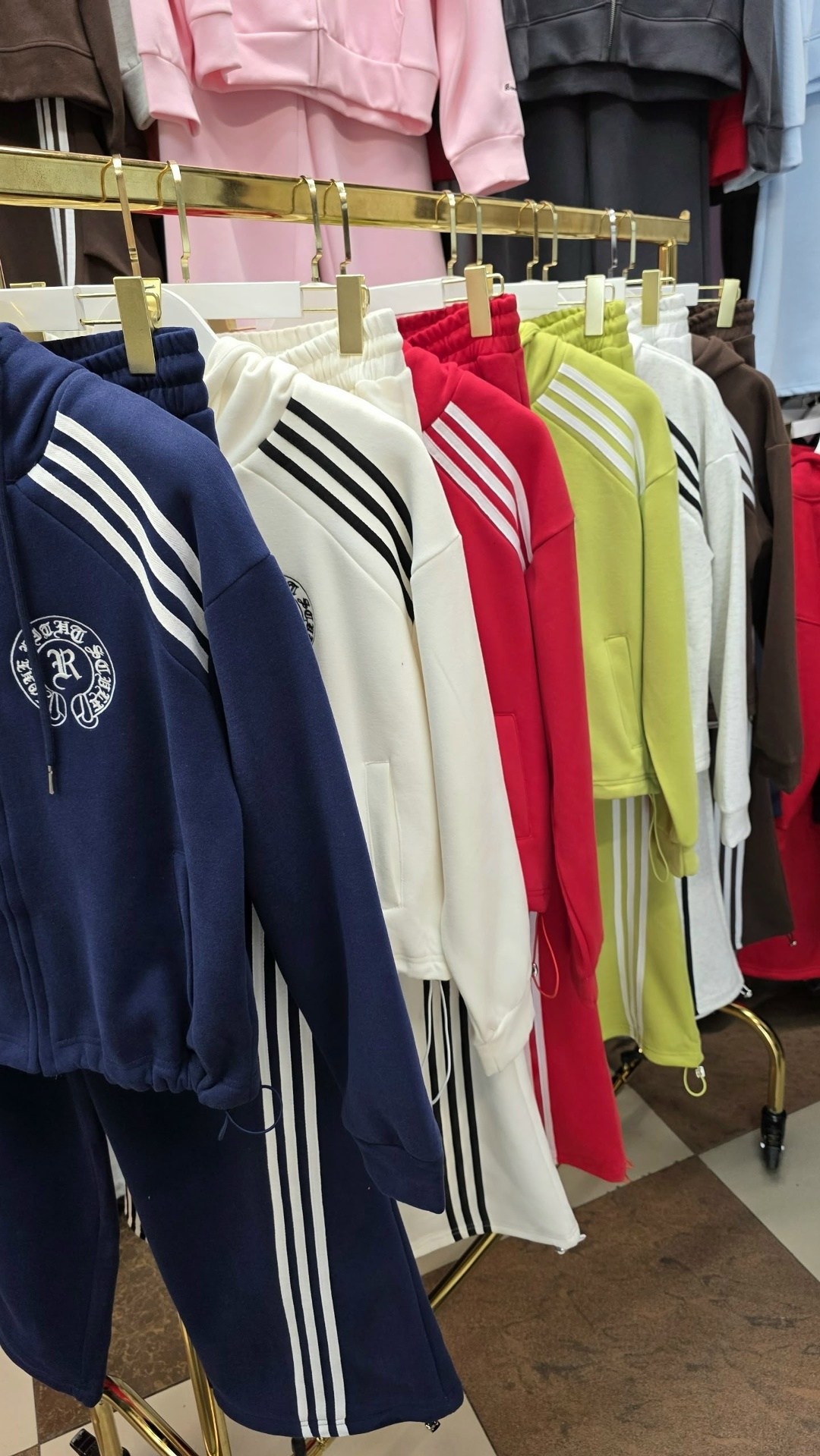 спортивный костюм спортивные костюмы,спортивные костюмы адидас,спортивные костюмы адидас женские,костюм адидас,спортивный костюм