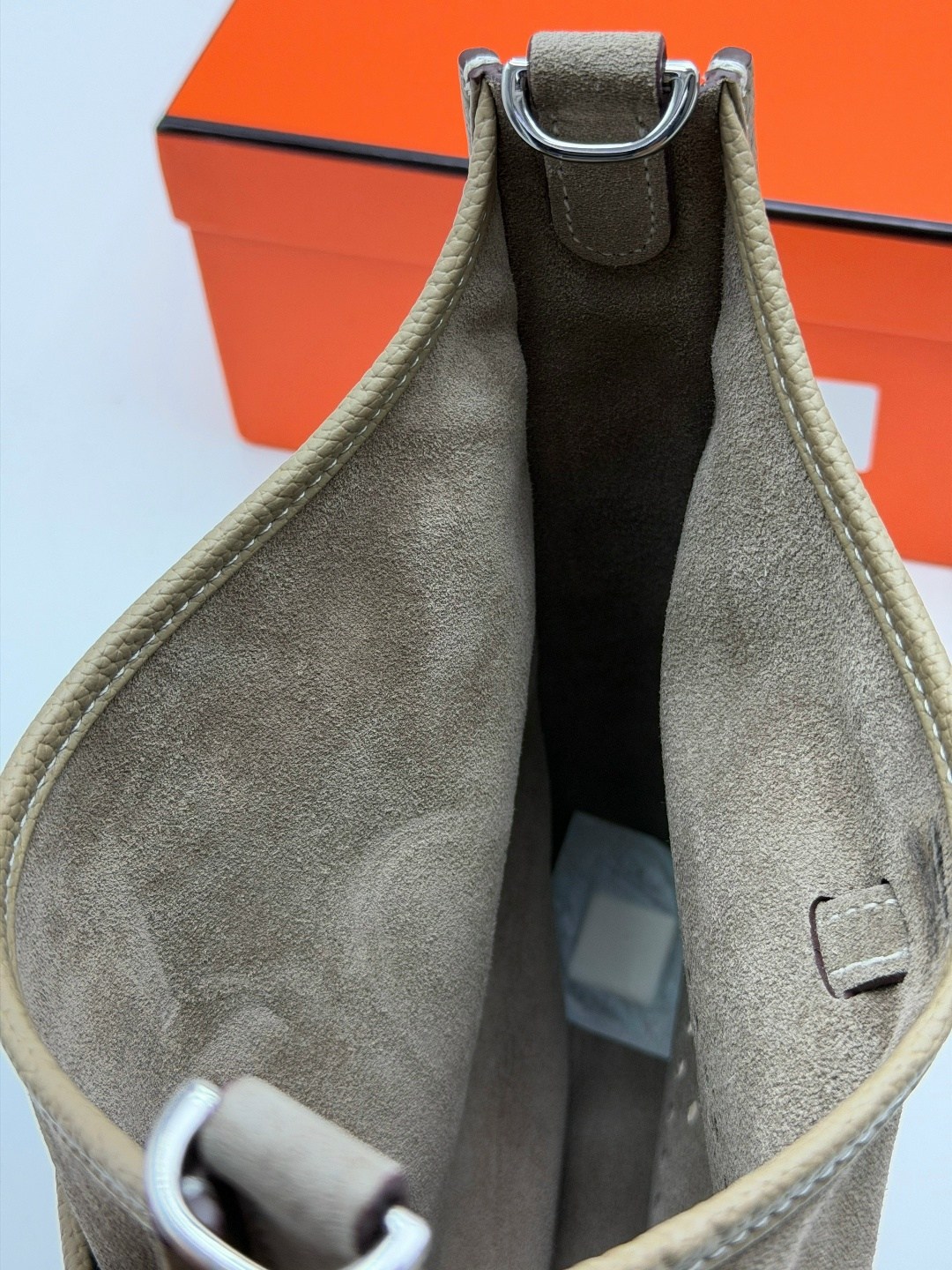 hermes сумка,сумка женская hermes,сумка hermes evelyne,эрмес сумка,сумка hermes через плечо