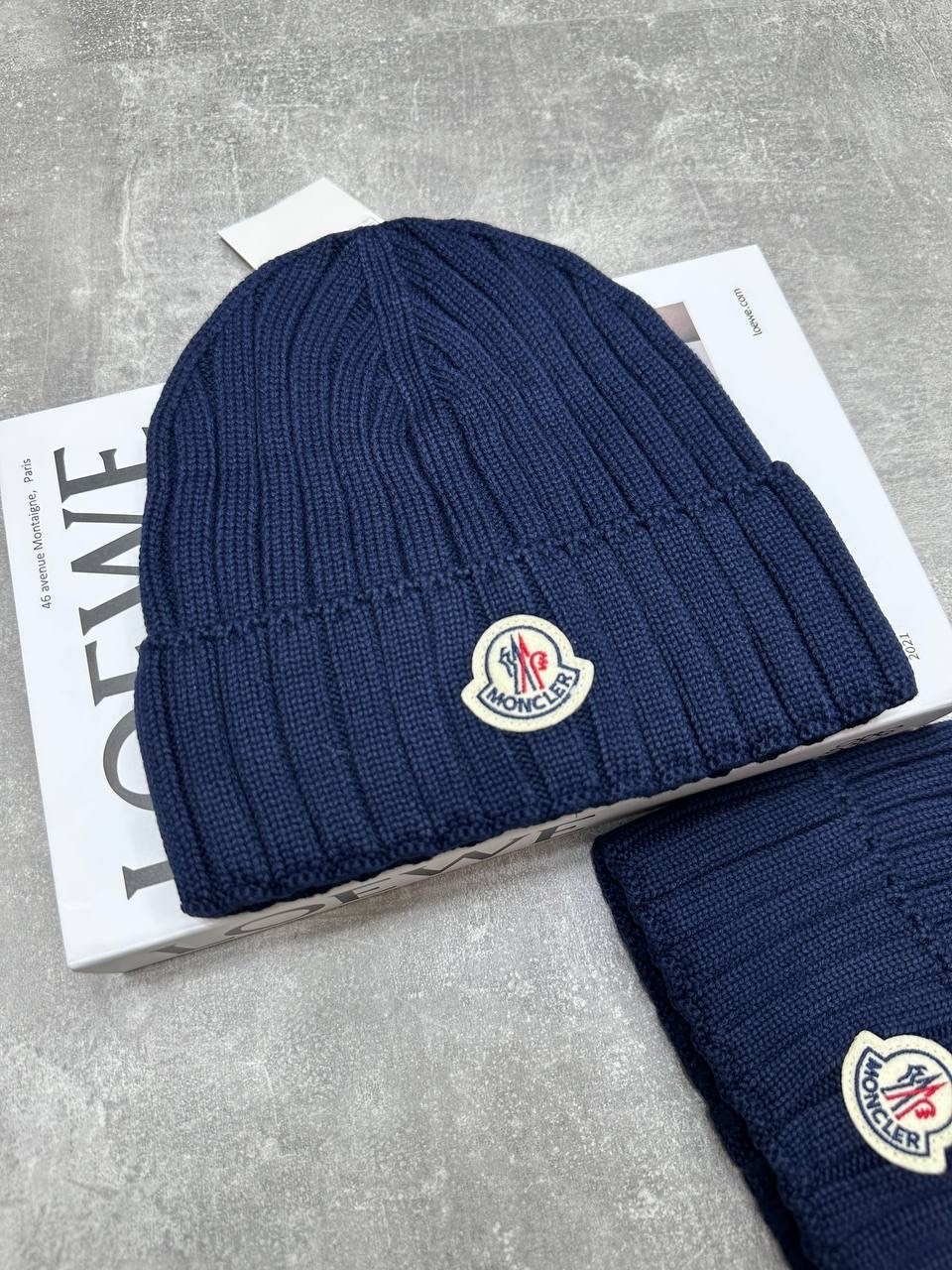 шапка moncler,шерстяная шапка с логотипом moncler синий,moncler electric blue wool blend beanie hat,moncler ribbed logo-patch beanie in blue,шапка moncler мужская