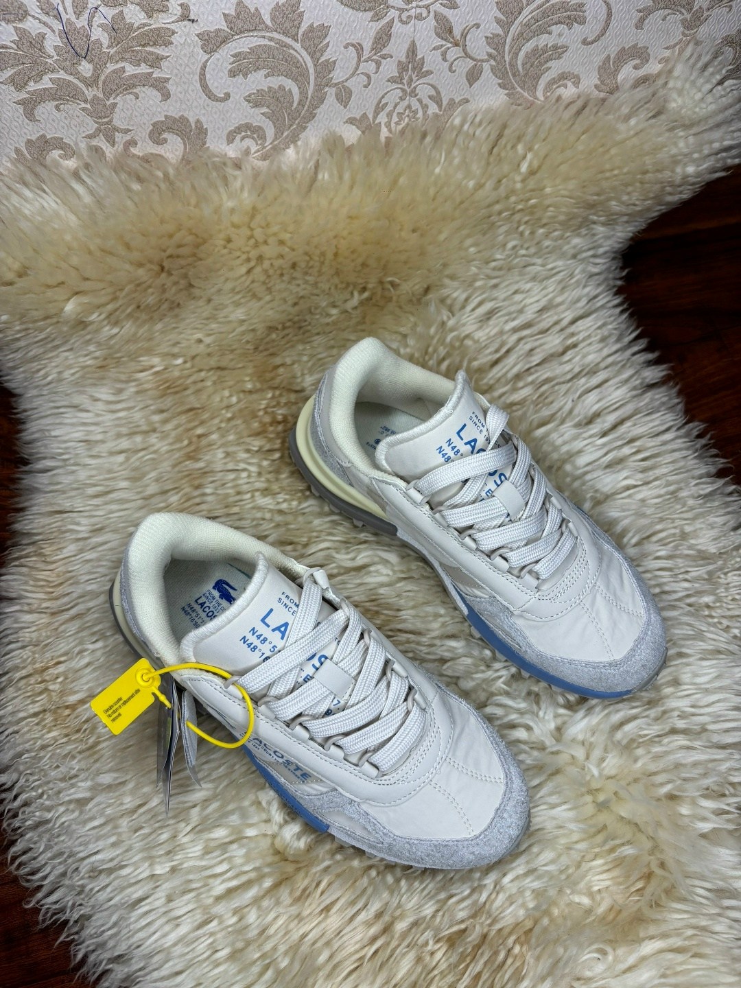 женские кроссовки,кроссовки lacoste,кроссовки брендовые,мужской кроссовки,оригинальные кроссовки