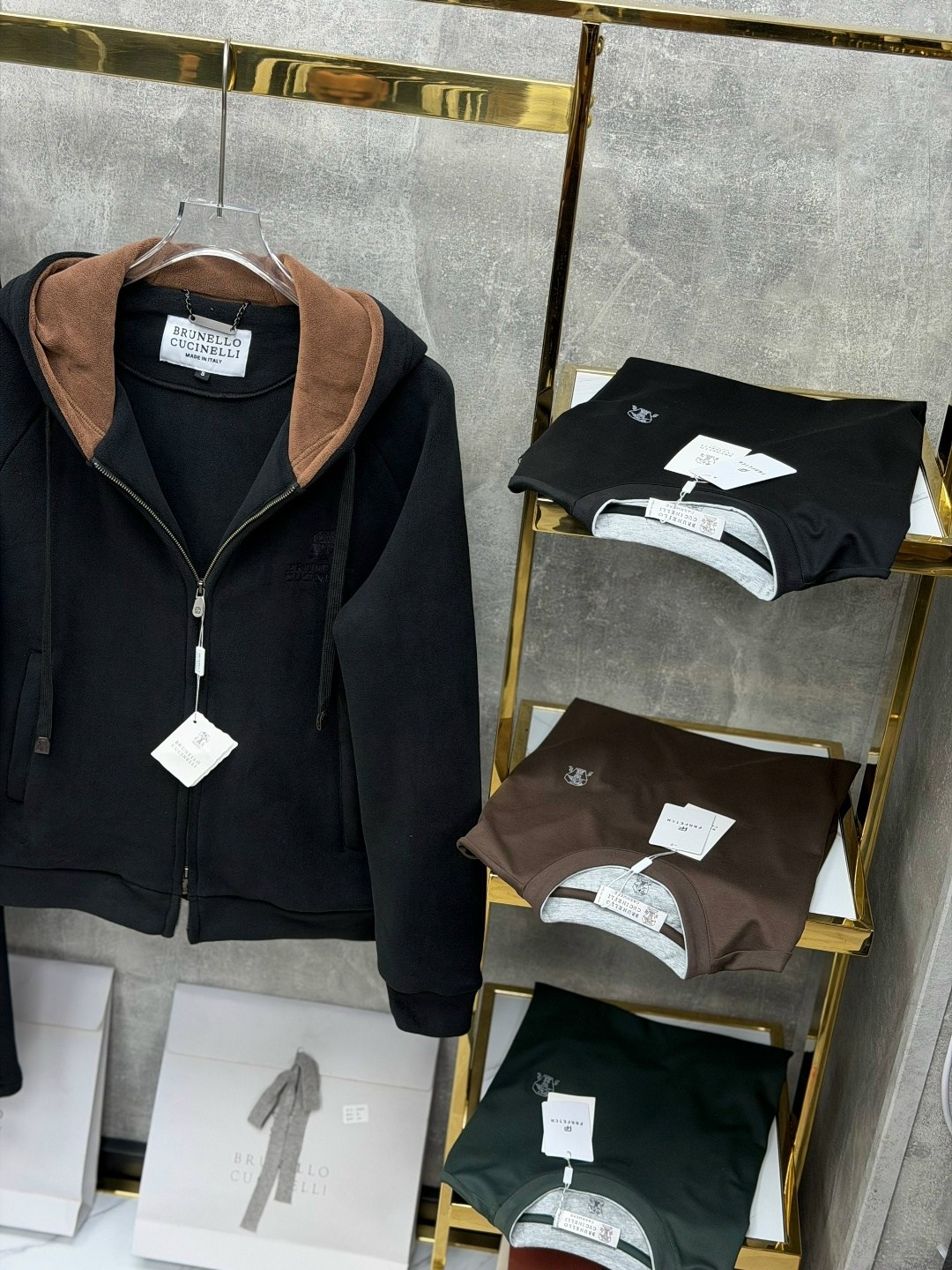 спортивный костюм brunello cucinelli,спортивный костюм brunello,костюм спортивный,мужские спортивные костюмы,костюм brunello cucinelli