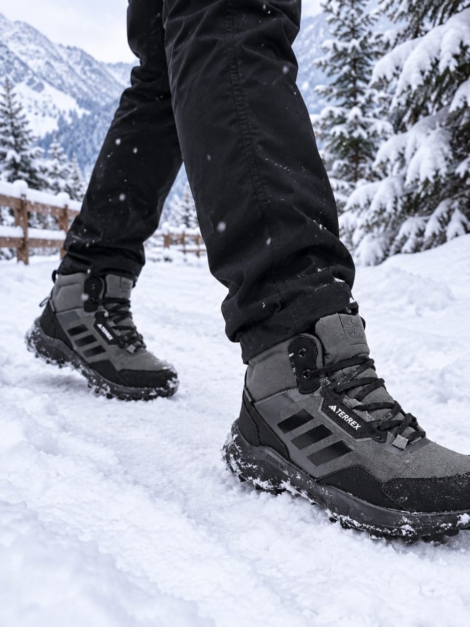 ботинки adidas,треккинговые кроссовки адидас мужские,ботинки adidas terrex,adidas terrex skychaser xt mid gtx,adidas terrex skychaser 2 mid gtx