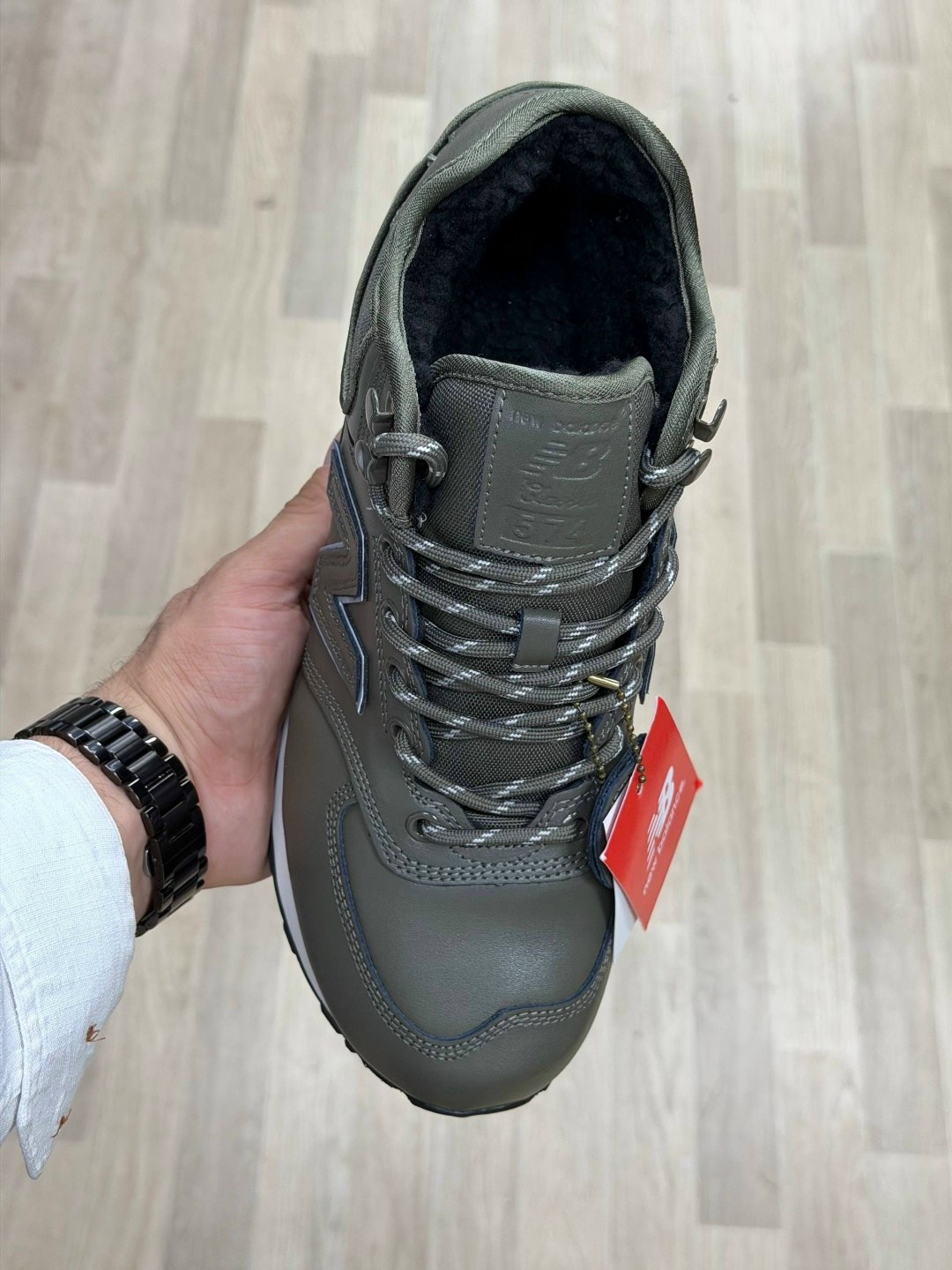 зимние кроссовки adidas,кроссовки мужские зимние adidas,мужская  кроссовки,кроссовки adidas climaproof,кроссовки зимние мужские адидас