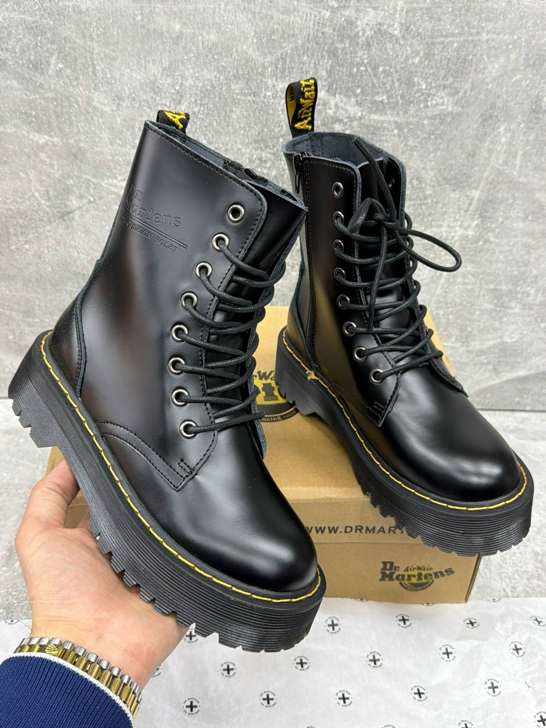 ,ботинки dr. martens,ботинки dr,ботинки мартинсы,ботинки dr.martens jadon