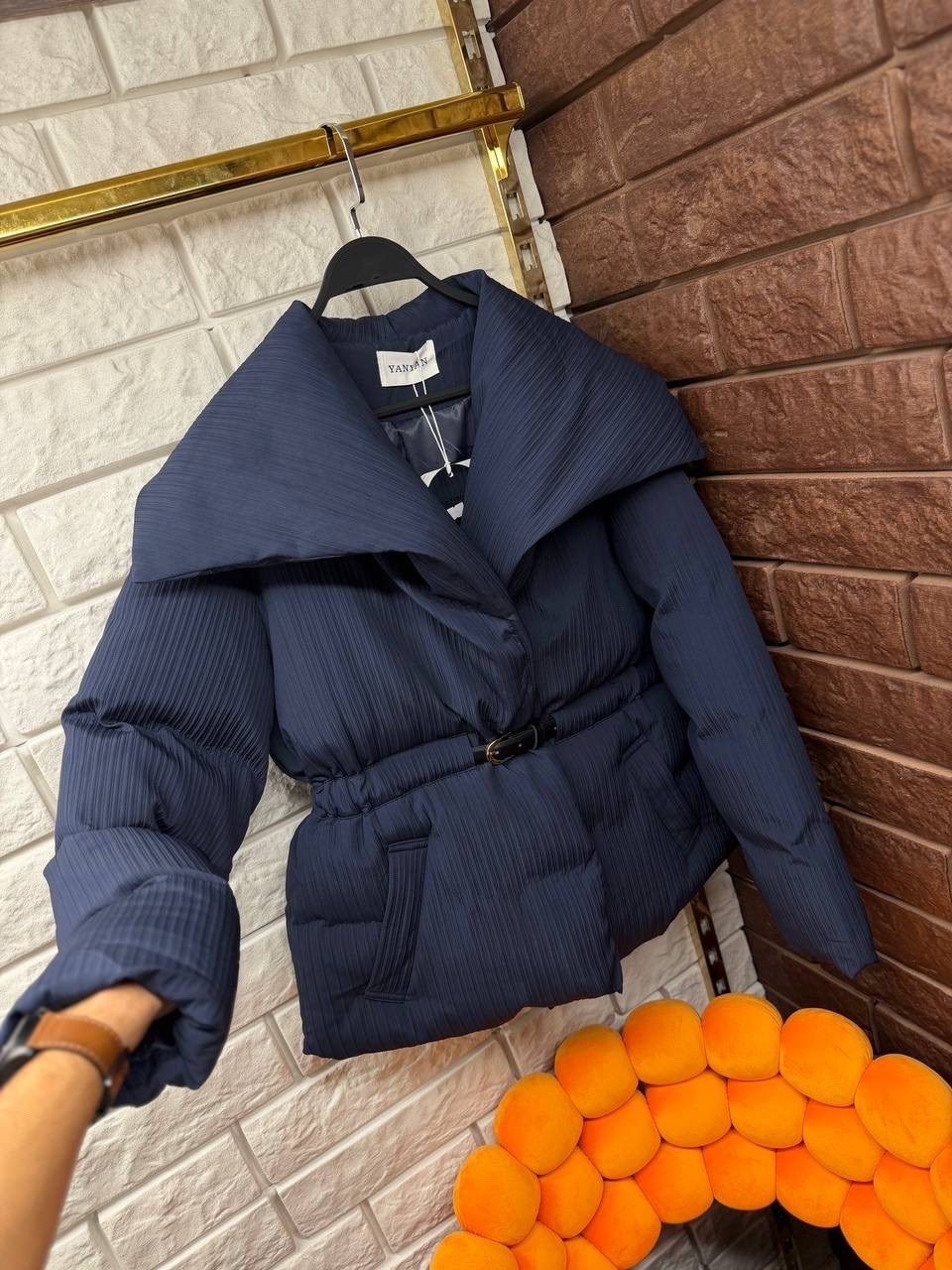 женские пуховики,короткий пуховик,куртка оверсайз,куртка женская,пуховик с поясом